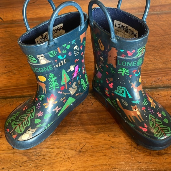 LONE CONE | rain boots | size 6 - Picture 14 of 16